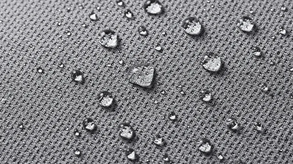 Détail d'un textile technique running avec effet d'évacuation de l'humidité